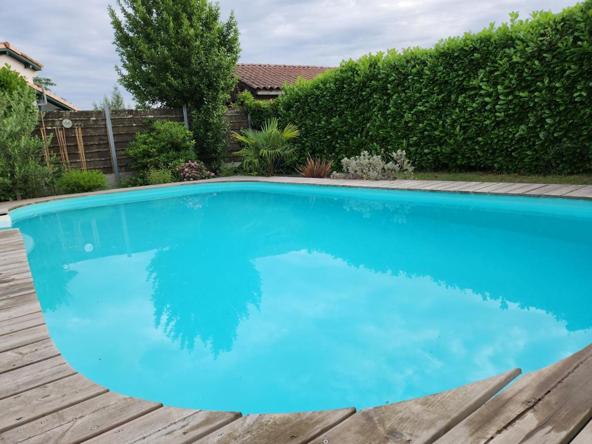 Gite Cosy Entre Bordeaux Et Lacanau Sainte-Helene  Exterior foto